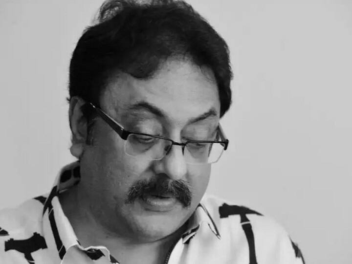 pratap pothen bids farewell cremated without any religious rituals இறுதி ஊர்வலத்தில் கூட அனைவரையும் திரும்பி பார்க்க வைத்த பிரதாப் போத்தன்! காரணம் என்ன?