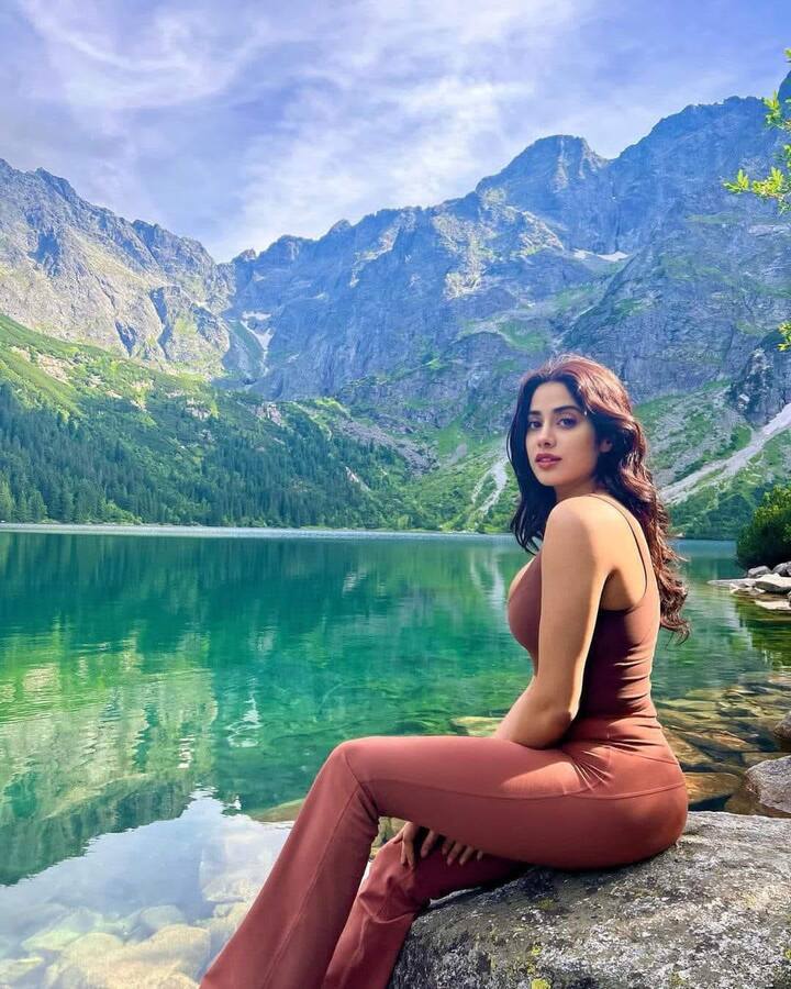 என்னை வியந்து பார்க்கும் பிரபஞ்சம்..