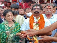 Sawan Somwar 2022: सावन की पहली सोमवारी पर CM हेमंत सोरेन समेत इन नेताओं ने दी शुभकामनाएं, जानें क्या कहा