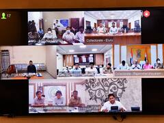 In Pics: ఏపీలో వరద పరిస్థితులపై సీఎం జగన్ సమీక్ష, అధికారులకు కీలక ఆదేశాలు