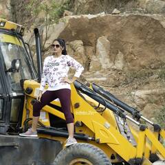 Karthika Deepam Priyamani: 'కార్తీకదీపం' సీరియల్ లో పనిమనిషి ప్రియమణి రియల్ గెటప్ చూస్తే షాకవుతారు!