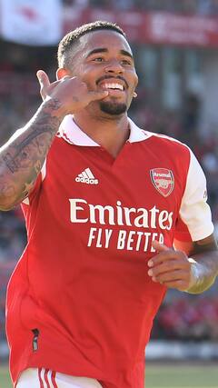 অস্ত্রোপচার জেসুসের, কবে নাগাদ ফিরতে পারবেন মাঠে ?