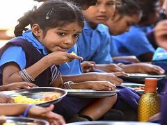 Jharkhand के 33 लाख स्कूली बच्चों के निवाले पर संकट, 18 दिनों से उधार पर चल रही है मिड-डे मील स्कीम