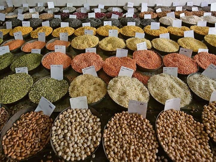 Inflation: Prices of food items increase due to increase in heat, this year retail inflation is expected to be 6.8 percent - CRISIL Inflation: ਗਰਮੀ ਵਧਣ ਕਾਰਨ ਖਾਣ-ਪੀਣ ਦੀਆਂ ਚੀਜ਼ਾਂ ਦੀਆਂ ਕੀਮਤਾਂ ਵਧੀਆਂ, ਇਸ ਸਾਲ ਪ੍ਰਚੂਨ ਮਹਿੰਗਾਈ ਦਰ 6.8 ਫ਼ੀਸਦੀ ਰਹਿਣ ਦੀ ਸੰਭਾਵਨਾ : ਕ੍ਰਿਸਿਲ