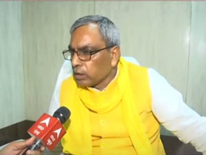 UP Politics: ओपी राजभर का तंज- अखिलेश यादव सिर्फ BJP का नाम लेकर जिंदा हैं, अब्बास अंसारी को लेकर कही ये बात Om prakash rajbhar on Akhilesh Yadav said he is alive only in the name of BJP UP Politics: ओपी राजभर का तंज- अखिलेश यादव सिर्फ BJP का नाम लेकर जिंदा हैं, अब्बास अंसारी को लेकर कही ये बात