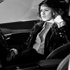 Nia Sharma Pics: ओपन शर्ट ब्लैक एंड व्हाइट फोटो में निया शर्मा ने दिए बेहद ग्लैमरस पोज़, लुक पर टिकी रह गई फैन्स की नजर