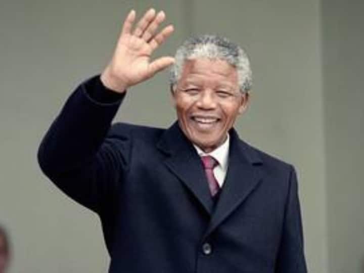 Nelson Mandela Birthday: Nelson Mandela is first non-Indian to get Bharat Ratna know 10 big things about him Nelson Mandela Birthday: नेल्सन मंडेला 'भारत रत्न' पाने वाले पहले गैर भारतीय, जानिए उनके बारे में 10 बड़ी बातें