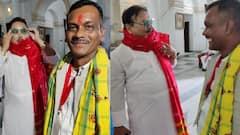 Presidential Election 2022: ভোটের উত্তেজনা উধাও, মদন আসতেই করিডর জুড়ে শুধু মস্করা