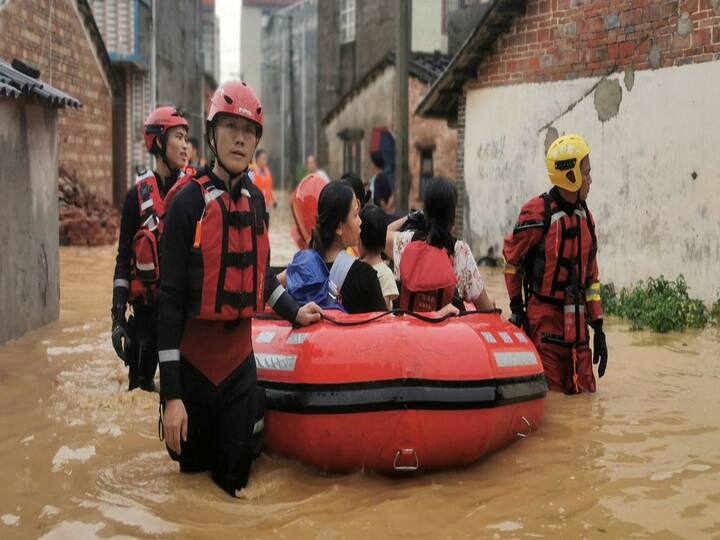 China Flash Floods Leave at least 12 Dead Thousands Evacuated, Check More Details China Floods: చైనాను వణికిస్తోన్న వరదలు- 12 మంది మృతి