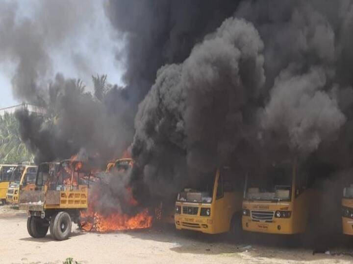 Tamil Nadu Kallakurichi Violence 108 Protesters Appear in court Kallakurichi Violence : கள்ளக்குறிச்சி: சூறையாடப்பட்ட பள்ளி -  கொட்டும் மழையில் 108 பேர் நீதிமன்றத்தில் ஆஜர்!