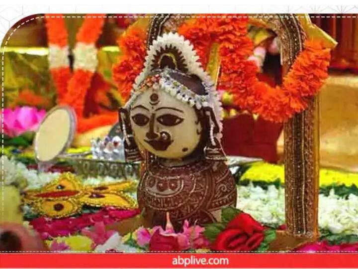 Mangla Gauri Vrat 2022: सावन का पहला मंगला गौरी व्रत आज, अखंड सौभाग्य के लिए 3 शुभ योग में इस विधि से करें पूजा