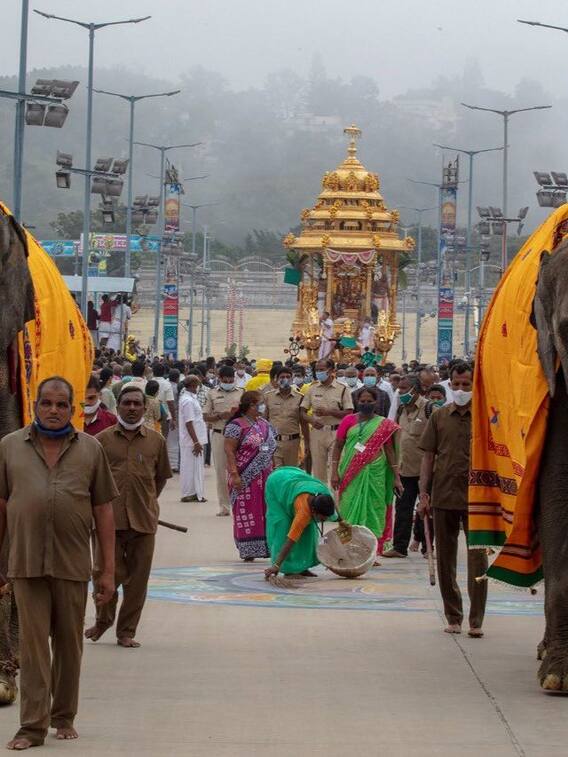 శ్రీవారి భక్తులు 20 వ తేదీని మార్క్ చేసుకోండి