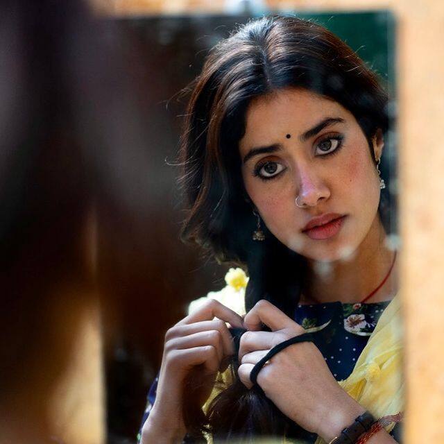 நான் என் கனவுகளின் பிரதிப்பலிப்பு...