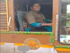 Viral Video: ఈ మహిళ ధైర్యానికి హ్యాట్సాఫ్ అనాల్సిందే-హైవేపై భారీ ట్రక్‌ను ఎలా నడుపుతోందో చూడండి