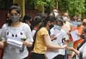 நீட் ரத்து செய்யக்கோரி மதுரையில் மாணவர்கள், கலைஞர்கள் மாபெரும் போராட்டம்!