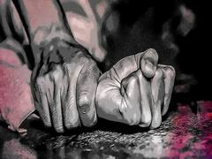 Crime : 10ம் வகுப்பு மாணவிக்கு பாலியல் வன்கொடுமை..! பள்ளியின் பேருந்து ஓட்டுனரே பலாத்காரம் செய்த கொடூரம்..!