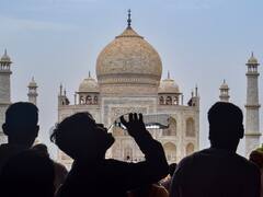 UP Weather Today: यूपी में उमस भरी गर्मी का कहर, आज आठ जिलों में बारिश को लेकर येलो अलर्ट, जानें- आपके शहर में कैसा रहेगा मौसम