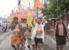 Kanwar Yatra 2022: जयपुर से आए साढ़े तीन फीट के कांवड़िये ने जीता लोगों का दिल, भक्ति गीतों पर जमकर थिरके
