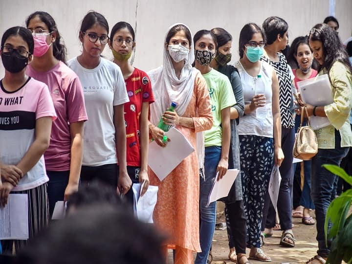Kerala: 5 Women Held For Forcing NEET Students To Remove Innerwear, NTA Forms Fact-Finding Panel Kerala: 5 Women Held For Forcing NEET Students To Remove Innerwear, NTA Forms Fact-Finding Panel