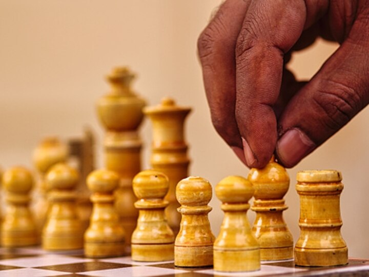 International Chess Federation on X: Happy 2022! Wishing you health,  happiness and chess growth in the New Year ahead. The January 2022 rating  lists are out. All eyes were on the World