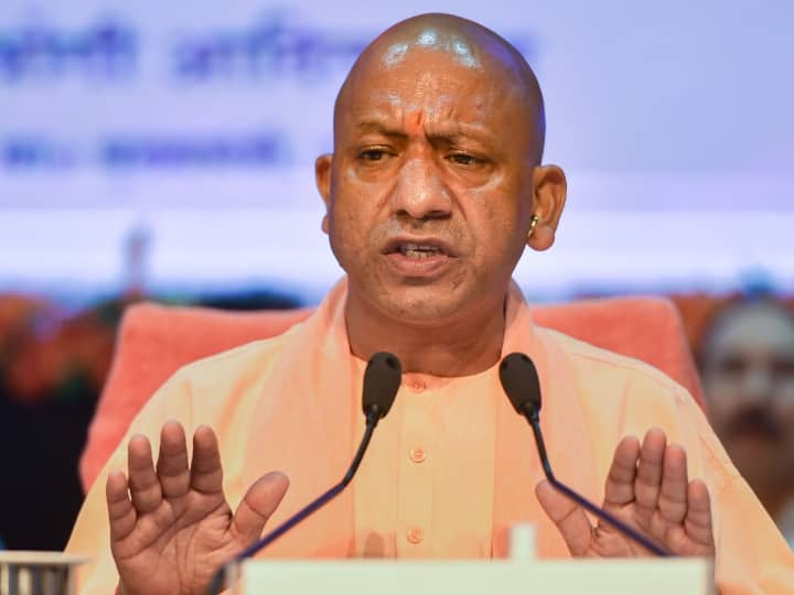 Monsoon Rains in UP CM Yogi Adityanath Said all possible help will be given to Farmers Monsoon Rains in UP: सीएम योगी आदित्यनाथ बोले- यूपी में हुई कम बारिश, किसानों की हरसंभव मदद की जाएगी