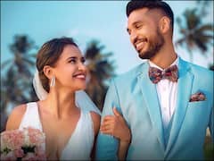 Aisha Sharma: क्या इस शख्स से आयशा शर्मा ने कर ली शादी? जानें क्या है तस्वीर की सच्चाई