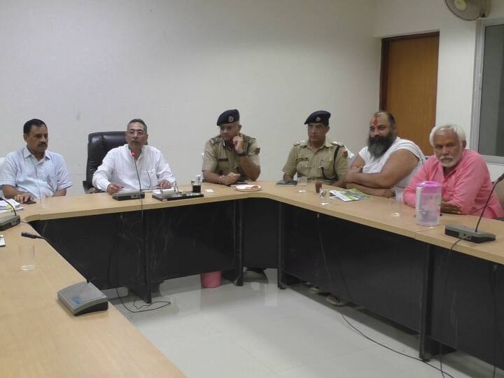 Bharatpur News: भरतपुर की पहाड़ियों में खनन कार्य रुकने के आश्वासन पर बोले बाबा हरी बोल दास- नहीं करेंगे आत्मदाह Rajasthan Bharatpur Cabinet Minister Vishvendra Singh Baba Hari Bol Das will not commit suicide ANN Bharatpur News: भरतपुर की पहाड़ियों में खनन कार्य रुकने के आश्वासन पर बोले बाबा हरी बोल दास- नहीं करेंगे आत्मदाह