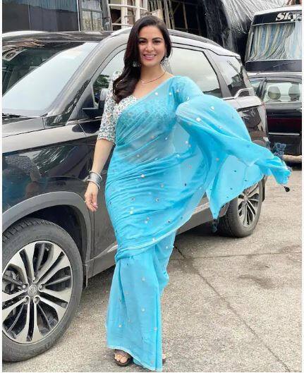ਵੈਸੇ ਤਾਂ ਸ਼ਰਧਾ ਆਰਿਆ ਆਪਣੇ ਕਰੀਅਰ 'ਚ ਹੁਣ ਤੱਕ ਕਈ ਸ਼ੋਅਜ਼ 'ਚ ਕੰਮ ਕਰ ਚੁੱਕੀ ਹੈ ਪਰ ਉਸਨੇ ਕੁੰਡਲੀ ਭਾਗਿਆ ਵਿੱਚ ਪ੍ਰੀਤਾ ਦੀ ਭੂਮਿਕਾ ਨਿਭਾ ਕੇ ਸਭ ਤੋਂ ਵੱਧ ਪ੍ਰਸਿੱਧੀ ਪ੍ਰਾਪਤ ਕੀਤੀ।