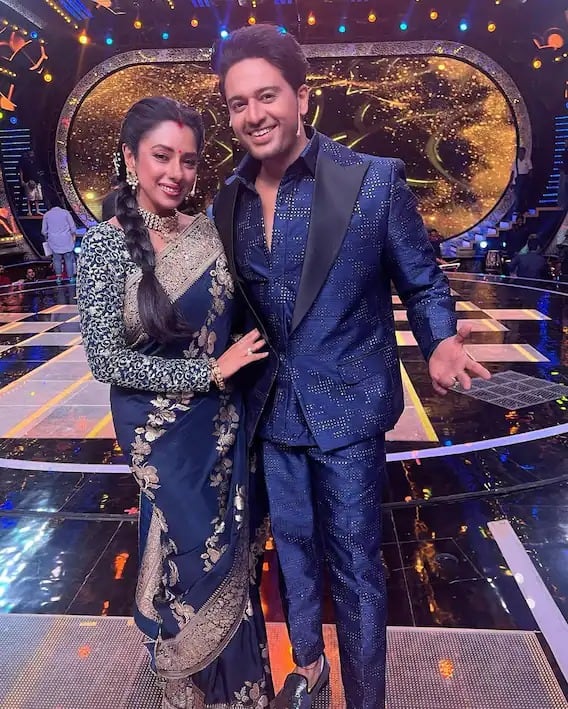 ਇਨ੍ਹੀਂ ਦਿਨੀਂ ਸਟਾਰ ਪਲੱਸ ਦੇ ਮਸ਼ਹੂਰ ਸ਼ੋਅ ਅਨੁਪਮਾ 'ਚ ਹਾਈ ਵੋਲਟੇਜ ਡਰਾਮਾ ਦੇਖਣ ਨੂੰ ਮਿਲ ਰਿਹਾ ਹੈ। ਹਾਲਾਂਕਿ ਇਸ ਦੇ ਬਾਵਜੂਦ ਅਨੁਜ ਅਤੇ ਅਨੁਪਮਾ ਦਾ ਰੋਮਾਂਸ ਘੱਟ ਨਹੀਂ ਹੋ ਰਿਹਾ ਹੈ।