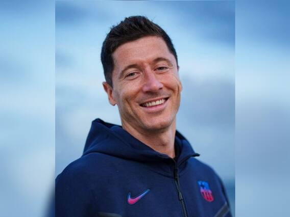Barcelona से जुड़े Robert Lewandowski, क्लब को फिर से टॉप पर पहुंचाने का किया वादा Barcelona से जुड़े Robert Lewandowski, क्लब को फिर से टॉप पर पहुंचाने का किया वादा