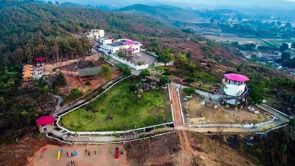 Famous Places of Ambikapur: These Beautiful Places of Ambikapur are no less than paralise, the beauty of this plus is at its packed in monsoons.