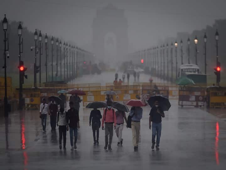 Thunderstorms With Moderate Intensity Rain Likely In Delhi-NCR In Next 2 Hours: IMD Thunderstorms With Moderate Intensity Rain Likely In Delhi-NCR In Next 2 Hours: IMD