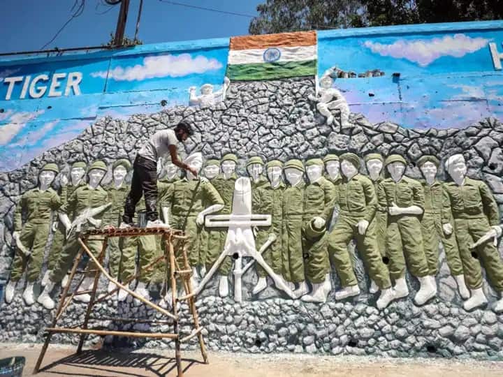 kargil vijay diwas celebrations start in drass sector twenty two years of operation Victory Kargil Victory Day : कारगिल विजय दिनाचा उत्साह, ऐतिहासिक दिनाला 23 वर्षे पूर्ण