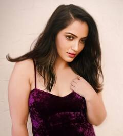 Actress Jividha Sharma: 20 साल बाद भी काफी खूबसूरत दिखती हैं जिविधा शर्मा, फिल्म 'ये दिल आशिकाना' से रातोंरात छा गई थीं लोगों के दिलों में