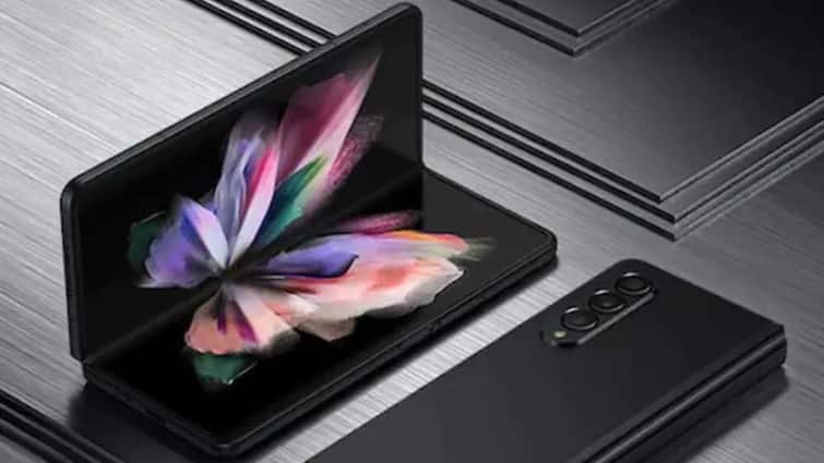 Samsung Galaxy Z Fold 4, Galaxy Z Flip 4 Tipped to Launch on August 10 at Unpacked 2022 Event Know Details Foldable Smartphone: স্যামসাং গ্যালাক্সি জেড ফোল্ড ৪ এবং গ্যালাক্সি ফ্লিপ ৪ কবে লঞ্চ হতে পারে?