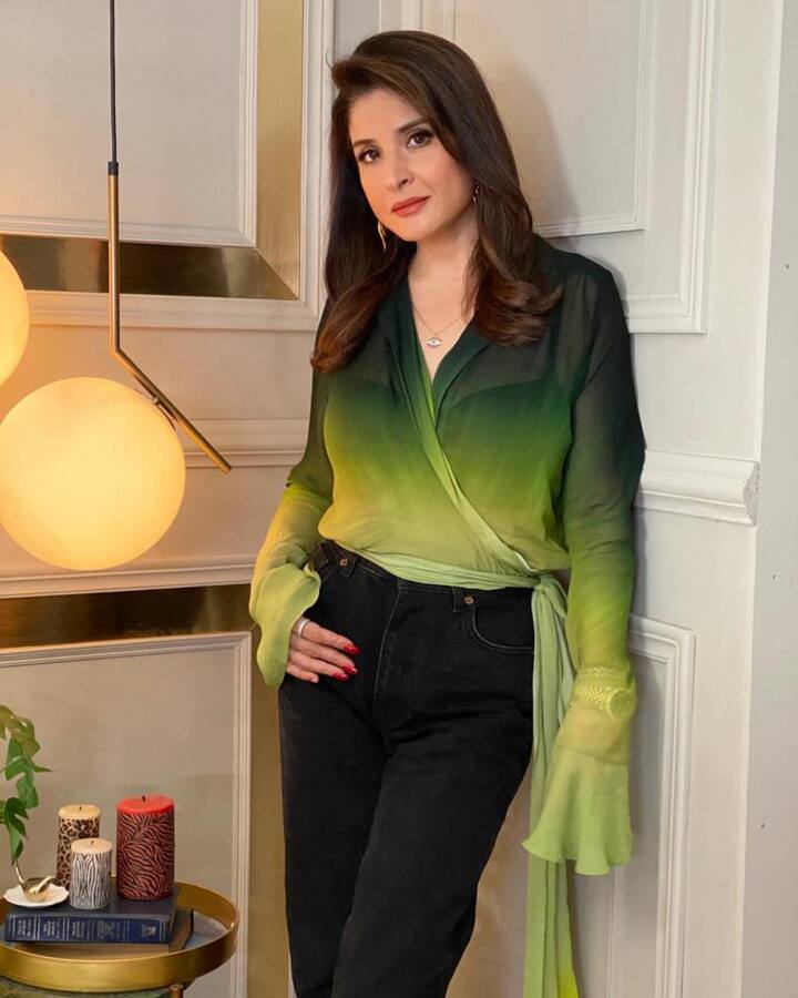 बॉलीवुड वाइव्स के जरिए महीप कपूर रातों रात फेमस हो चुकी हैं. जी हां माहीप का अंदाज दर्शकों को काफी पसंद आया है.