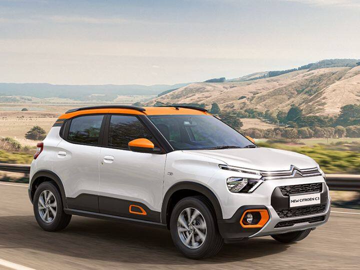 याची बुकिंग 1 जुलैपासून सुरू करण्यात आली होती. Citroen C3 ला कंपनीने तीन पॅकसह आणले आहे. ज्यामध्ये 56 कस्टमायझेशन पर्याय दिले जातील. यात 70 अॅक्सेसरीजची निवड आहे. कंपनीने 2 ड्युअल टोन कलर पर्यायांसह 10 रंग पर्यायात ही कर लॉन्च केली आहे.