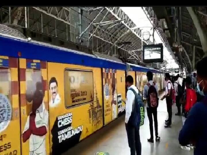 Chess olympiad: Metro Trains gets ready for Chess Olympiad 2022 CMRL Celebrates Chess olympiad: செஸ் ஒலிம்பியாட் மயமான சென்னை மெட்ரோ இரயில்... சதுரங்க ஓட்டம் தொடக்கம்!