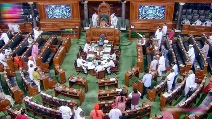 Monsoon Session 2022 : Parliament's proceedings again interrupted, opposition attacks on inflation, GST, agriculture and Agniveer scheme Monsoon Session: ਸੰਸਦ ਦੀ ਕਾਰਵਾਈ ਨੂੰ ਫਿਰ ਲੱਗੀ ਬ੍ਰੇਕ, ਮਹਿੰਗਾਈ, ਜੀਐਸਟੀ, ਕਿਸਾਨੀ ਤੇ ਅਗਨੀਵੀਰ ਸਕੀਮ 'ਤੇ ਵਿਰੋਧੀ ਹਮਲਾਵਰ