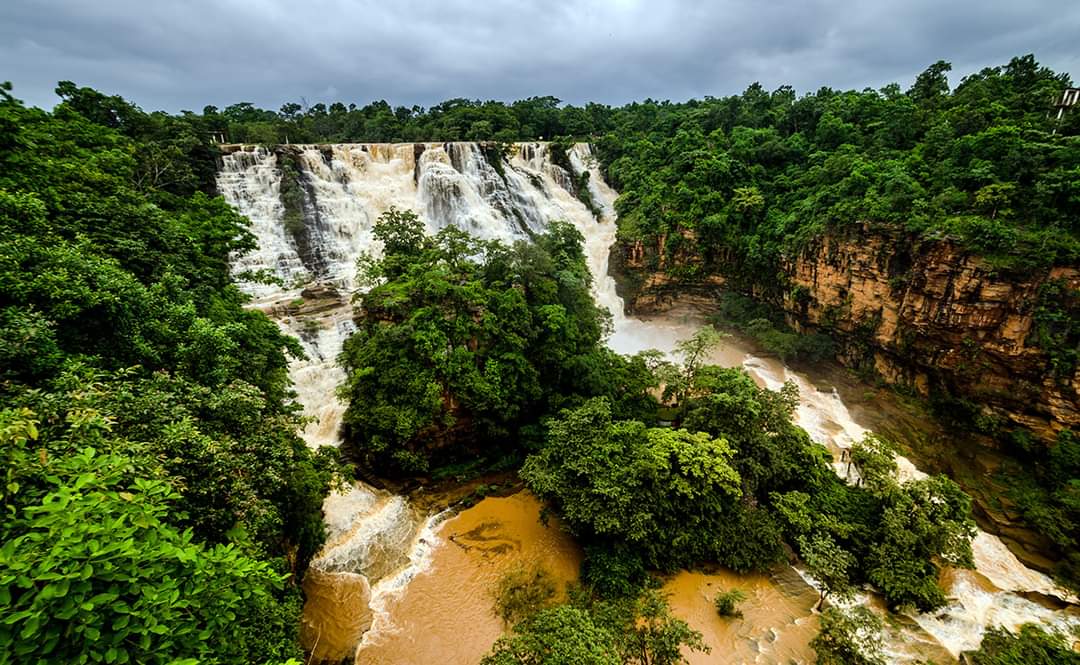 Bastar News: छत्तीसगढ़ के इस वाटरफॉल की खूबसूरती में लगे चार चांद, क्यों खिंचे चले आते हैं लोग?