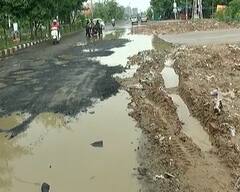 આ છે અમદાવાદનો VIP રોડ, તસવીરો જોઈને તમે પણ કહેશો નામ બડે દર્શન ખોટે, જુઓ તસવીરો