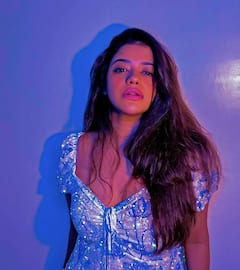 Ravi Kishan Daughter: अपने ग्लैमर से बॉलीवुड हसीनाओं को भी पीछे छोड़ती हैं भोजपुरी सुपरस्टार रवि किशन की बेटी, इस फिल्म से कर चुकी हैं डेब्यू