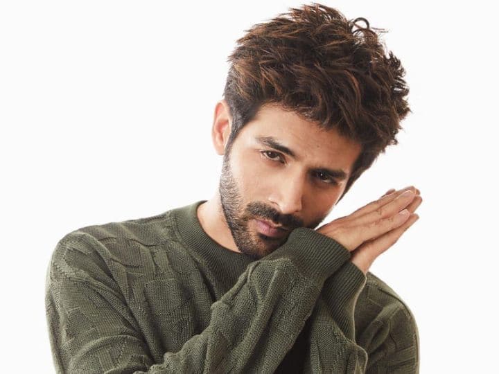 Kartik Aaryan shares surprise photo on instagram and create buzz, see here