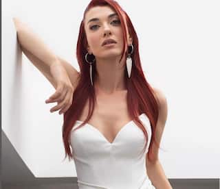 વિદેશી એક્ટ્રેસે પોતાની હૉટ તસવીરોથી મચાવ્યો તહેલકો, ઇન્ટરનેટ પર થઇ રહી છે જોરદાર વાયરલ, જુઓ.......