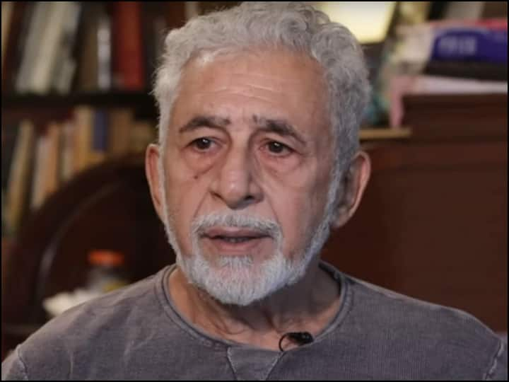 When a friend stabbed Naseeruddin Shah with knife om puri saved life Naseeruddin Shah Birthday: जब इस ऐक्टर की वजह से बची थी नसीरुद्दीन शाह की जान, दोस्त ने ही कर दिया था चाकू से हमला