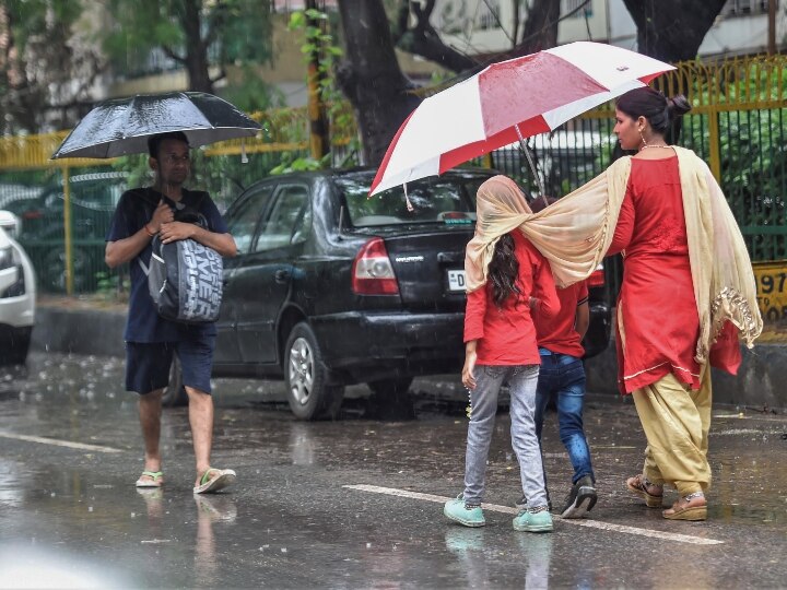 Lucknow Weather Update Heavy Rain In City Today Then People Got Relief From  The Sultry Heat In Summer | UP Weather Update: लखनऊ और कानपुर में जमकर हुई  बारिश, अब राज्य के