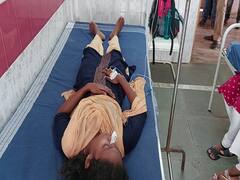 திருவாரூரில் கடுமையான வயிற்று வலியால் மருத்துவ மாணவி தூக்க மாத்திரை சாப்பிட்டு தற்கொலை முயற்சி