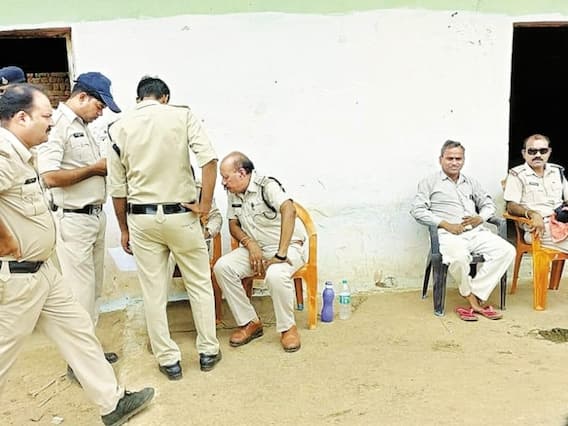 Jabalpur News: जबलपुर में दिल दहलाने वाली घटना, नशेड़ी बेटे ने पिता को जिंदा जलाया Jabalpur News: जबलपुर में दिल दहलाने वाली घटना, नशेड़ी बेटे ने पिता को जिंदा जलाया