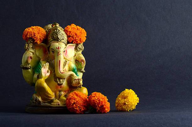 Ganeshotsav 2022 : प्लॅस्टर ऑफ पॅरिसच्या मूर्तींचे कृत्रीम तलावात विसर्जन करणं बंधनकारक, महापालिका प्रशासनाचा आदेश BMC Guidlines on Ganeshotsav 2022 Immersion of Plaster of Paris idols in artificial ponds is mandatory Ganeshotsav 2022 : प्लॅस्टर ऑफ पॅरिसच्या मूर्तींचे कृत्रीम तलावात विसर्जन करणं बंधनकारक, महापालिका प्रशासनाचा आदेश