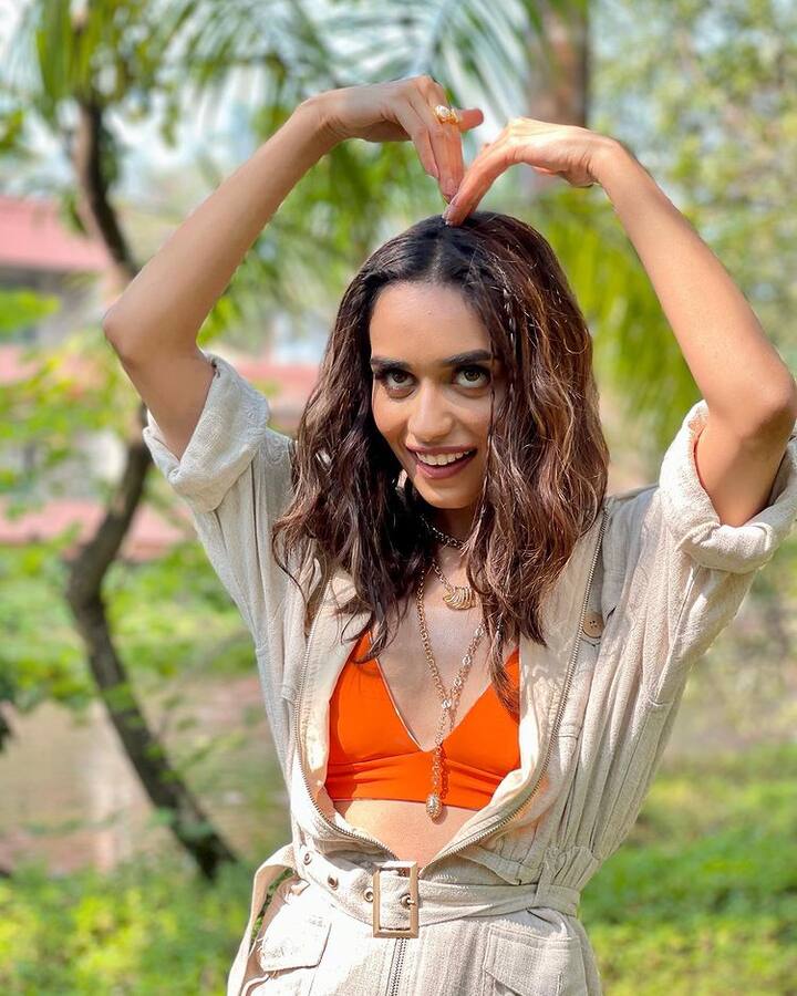 మానుషి చిల్లర్ అందమైన ఫోటోలు -Image Credit:Manushi Chillar/Instagram